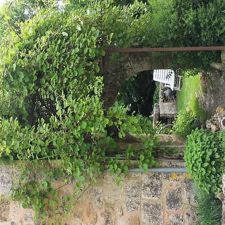 Et D'hôtes - Sur Le Chemin Des Sens 2* Azerat