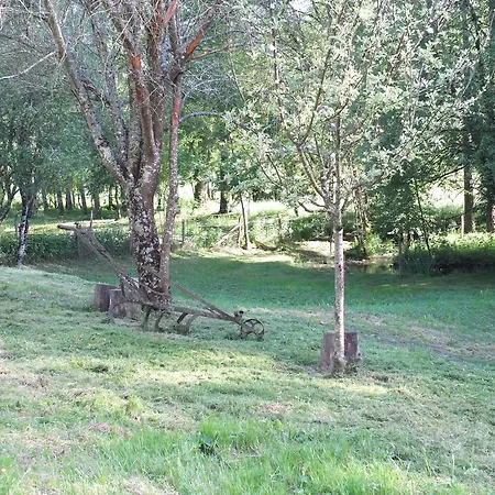 Maison d'hôtes Et D'hôtes - Sur Le Chemin Des Sens Azerat