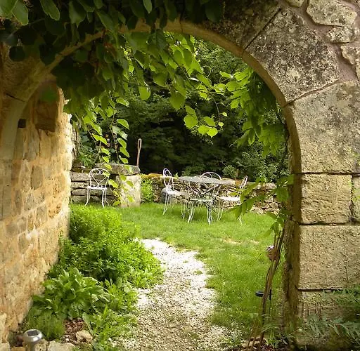 Et D'hôtes - Sur Le Chemin Des Sens 3* Azerat